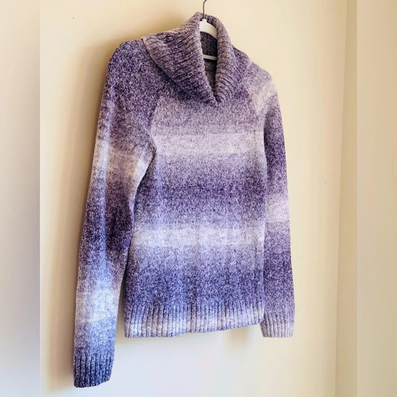Columbia Turtleneck Sweater Purple Gradient - Size XS - Picture 1 of 9